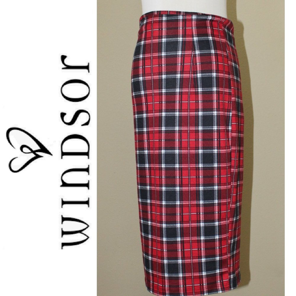 Fall in Love with this WINDSOR Plaid Pencil Skirt